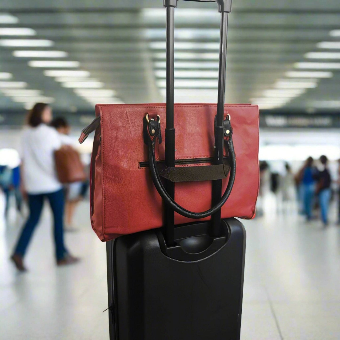 The Signature 17" Bag, Jasper